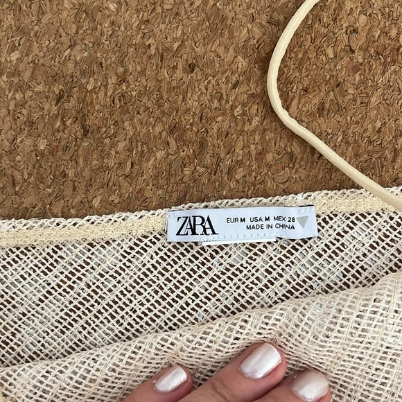 Gold/beige neutral sequin tank top - Picture 3 of 6